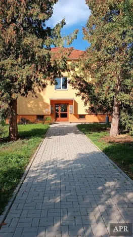 Pronájem bytu 1+1, Uherský Brod, Na Dlouhých, 28 m2