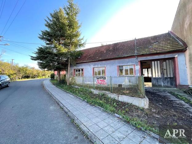 Prodej rodinného domu, Šumice, 271 m2