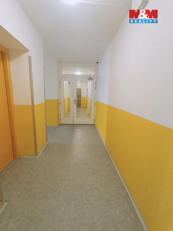Pronájem bytu 1+1, Ústí nad Labem - Krásné Březno, Rozcestí, 41 m2