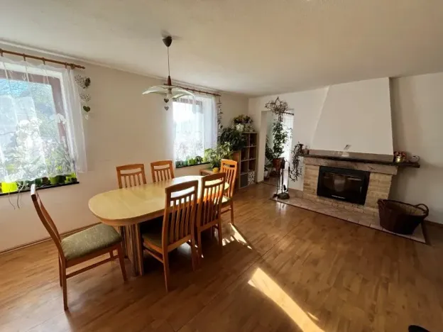 Pronájem rodinného domu, Dobronín, 250 m2