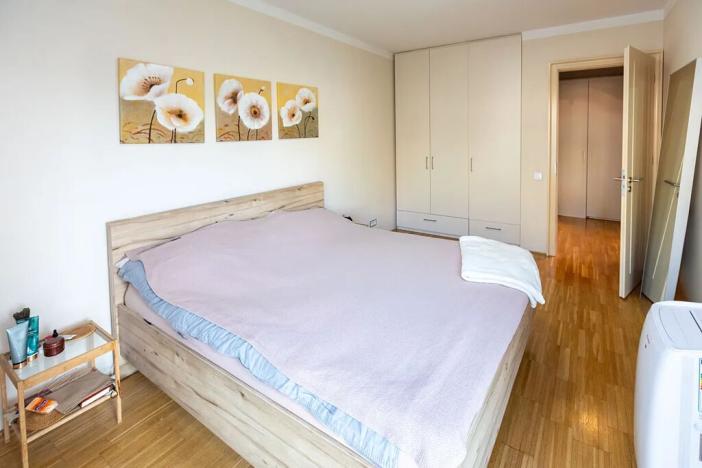 Pronájem bytu 2+kk, Praha - Karlín, Rohanské nábřeží, 57 m2