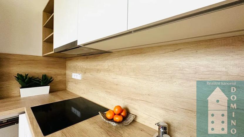 Pronájem bytu 1+1, Kroměříž, Denkova, 36 m2