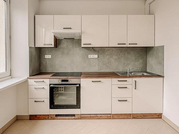 Pronájem bytu 2+1, Praha - Vršovice, Ruská, 62 m2