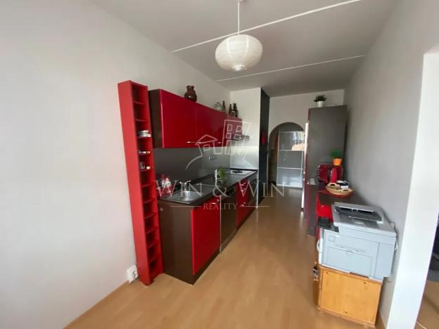 Pronájem bytu 1+1, Praha - Hostivař, Vajdova, 40 m2