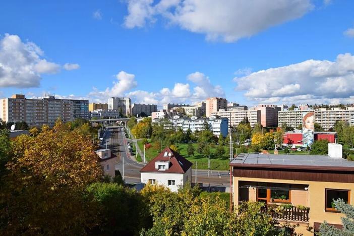 Pronájem rodinného domu, Praha - Stodůlky, Pod viaduktem, 380 m2