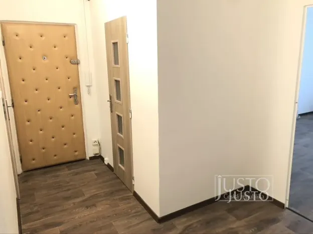 Pronájem bytu 2+1, Děčín, Pohraniční, 60 m2