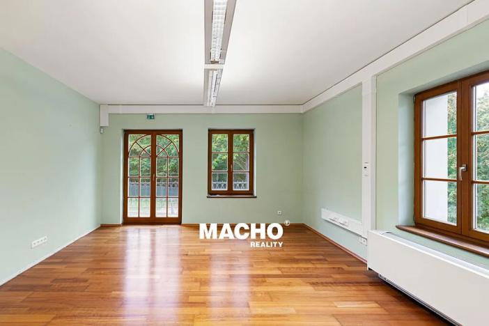 Prodej vily, Řitka, Lesní, 1181 m2