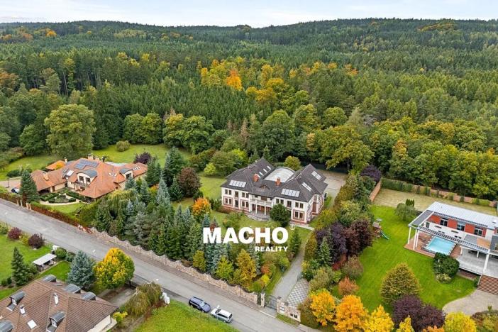 Prodej vily, Řitka, Lesní, 1181 m2