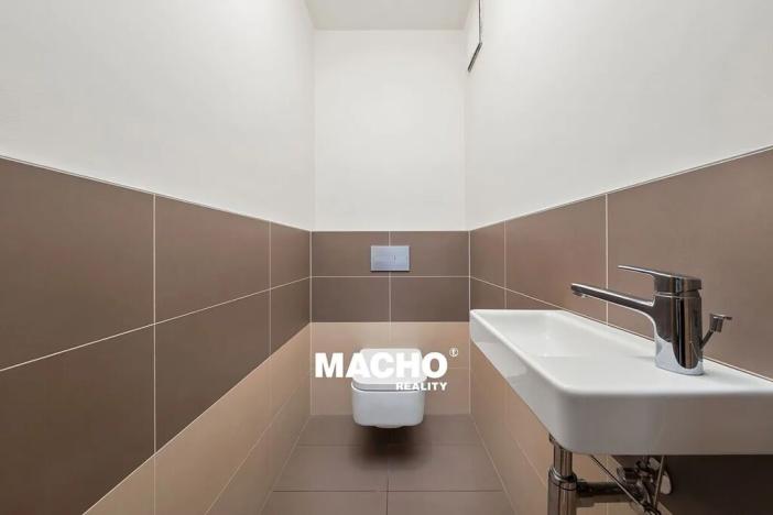 Prodej bytu 3+kk, Praha - Letňany, Křivoklátská, 98 m2