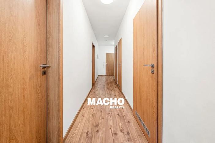 Prodej bytu 3+kk, Praha - Letňany, Křivoklátská, 98 m2