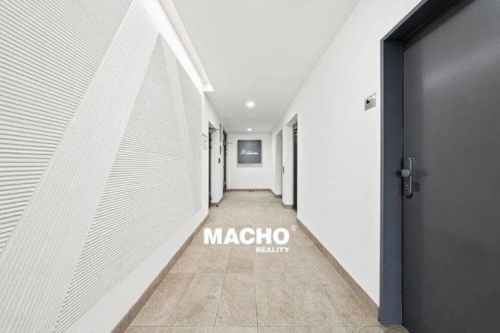 Prodej bytu 3+kk, Praha - Letňany, Křivoklátská, 98 m2