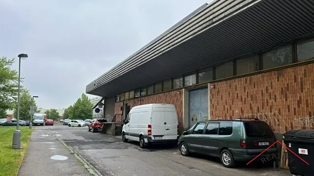 Pronájem obchodního prostoru, Kladno, Václavské náměstí, 292 m2