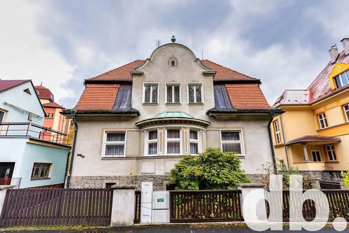 Prodej rodinného domu, Kraslice, Palackého, 380 m2