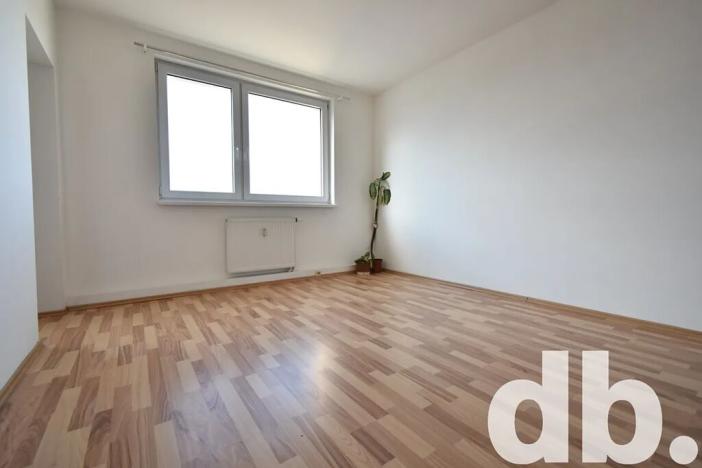 Prodej bytu 1+1, Karlovy Vary, Dubová, 32 m2