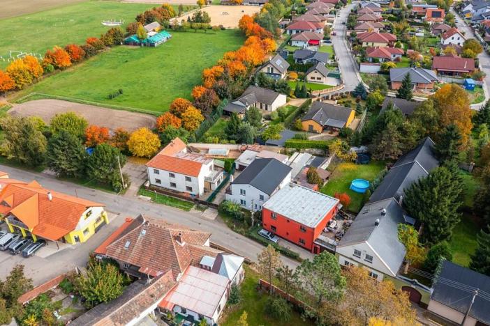 Prodej vícegeneračního domu, Nová Ves, 200 m2