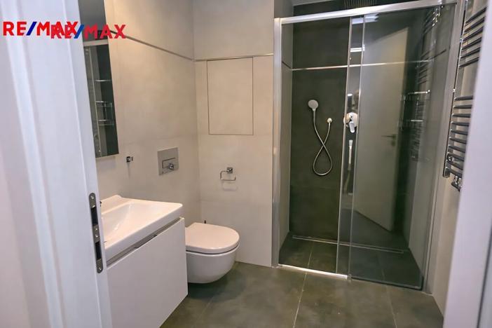 Pronájem bytu 2+kk, Praha - Libeň, Kotlaska, 59 m2