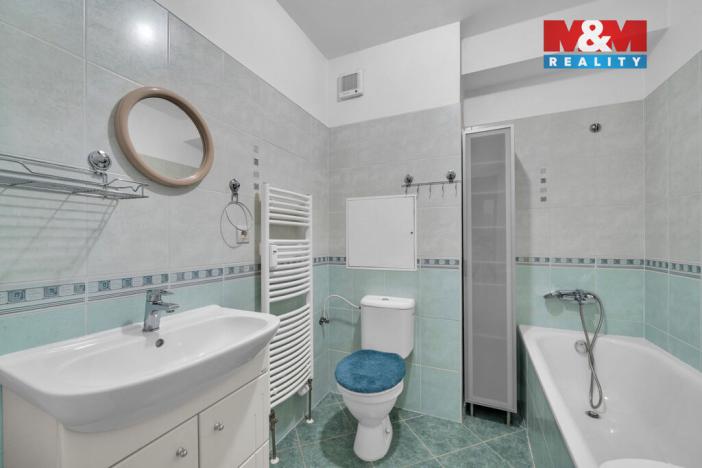 Pronájem bytu 1+kk, Pardubice - Svítkov, Dubová, 38 m2