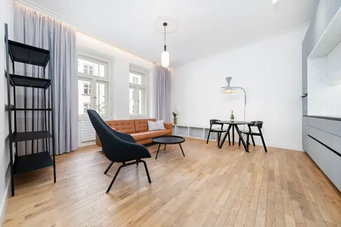 Pronájem bytu 2+kk, Praha - Nusle, Jaromírova, 58 m2