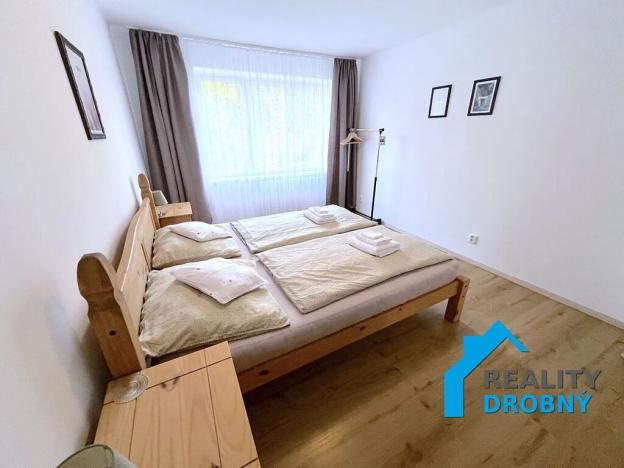 Prodej bytu 2+1, Děčín, Dobrovského, 56 m2