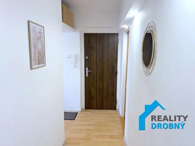 Prodej bytu 2+1, Děčín, Dobrovského, 56 m2