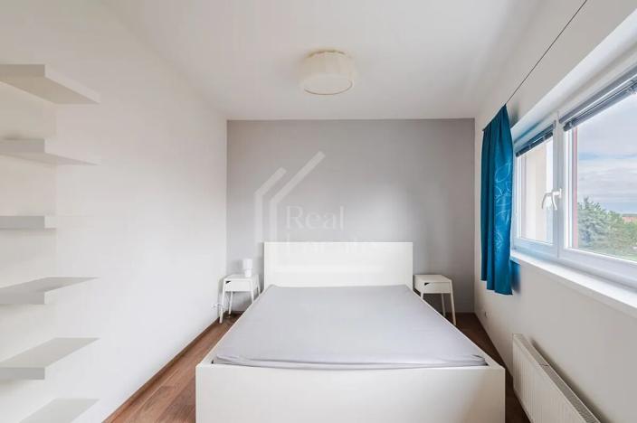 Pronájem bytu 2+kk, Praha - Kamýk, Freiwaldova, 70 m2