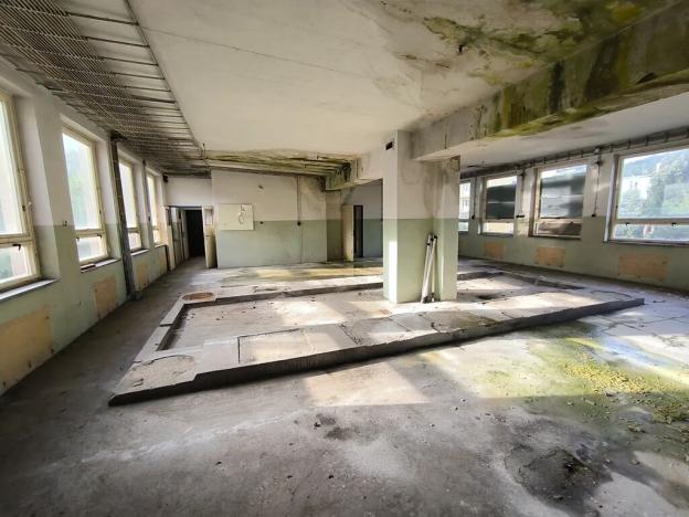 Prodej obchodního prostoru, Zlaté Hory, Na Sídlišti, 313 m2