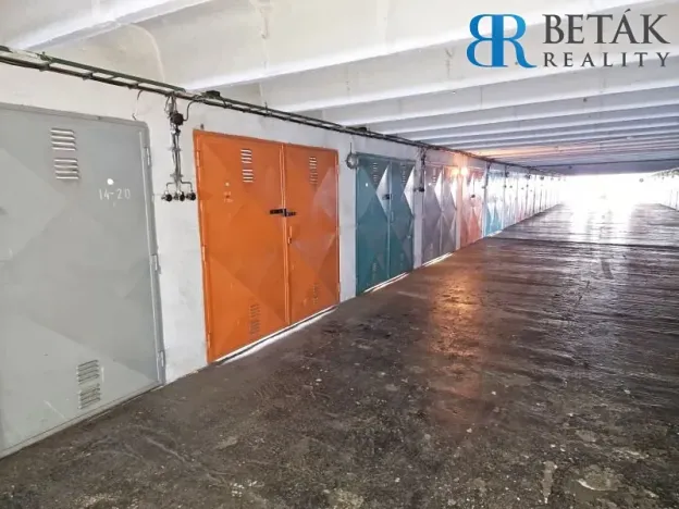 Prodej garáže, Přerov, Gen. Rakovčíka, 19 m2