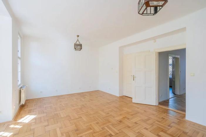 Pronájem vily, Praha - Střešovice, Cukrovarnická, 227 m2