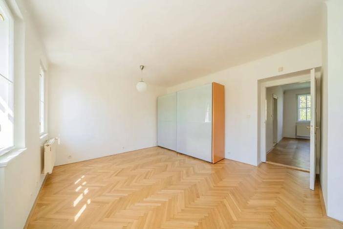 Pronájem vily, Praha - Střešovice, Cukrovarnická, 227 m2