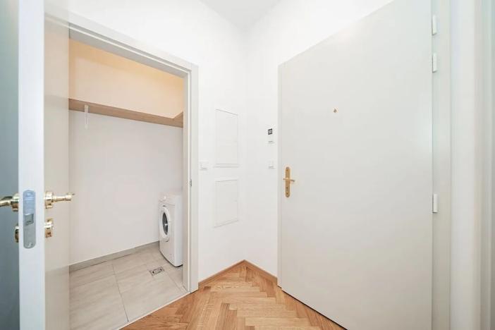 Pronájem bytu 2+kk, Praha - Vinohrady, Balbínova, 66 m2
