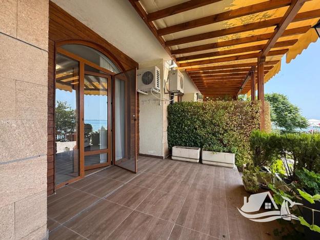 Prodej bytu 3+kk, Nesebar, Bulharsko, 97 m2