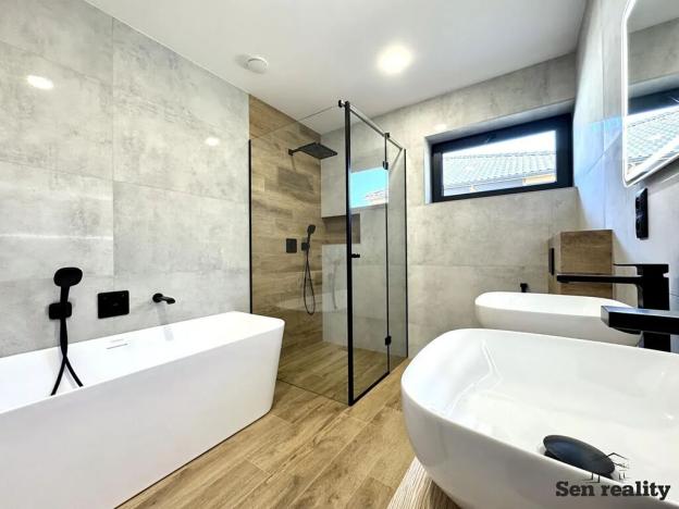 Prodej rodinného domu, Dašice, Za Barevnou, 120 m2