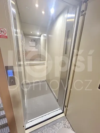 Prodej bytu 2+1, Jeseník, Tyršova, 55 m2