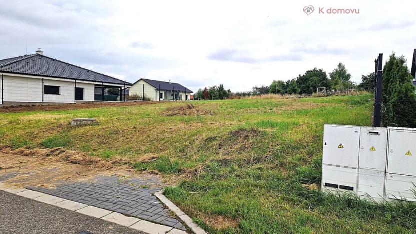 Prodej pozemku pro bydlení, Židněves, 684 m2