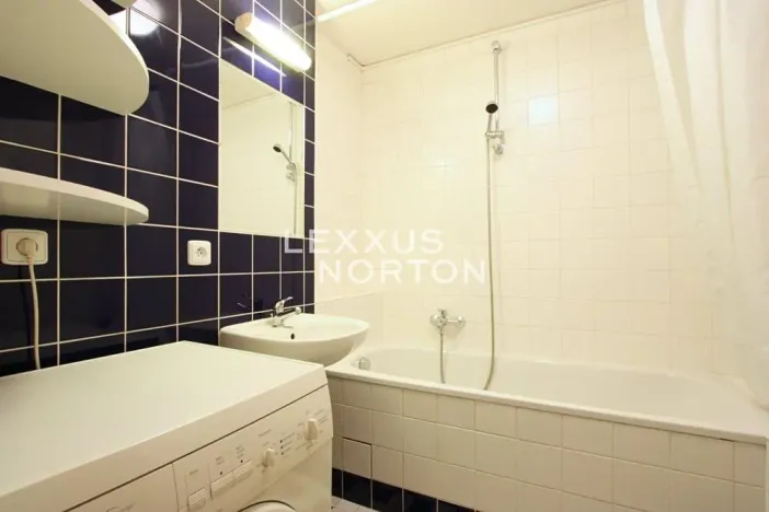 Pronájem bytu 3+kk, Praha - Smíchov, Zborovská, 76 m2