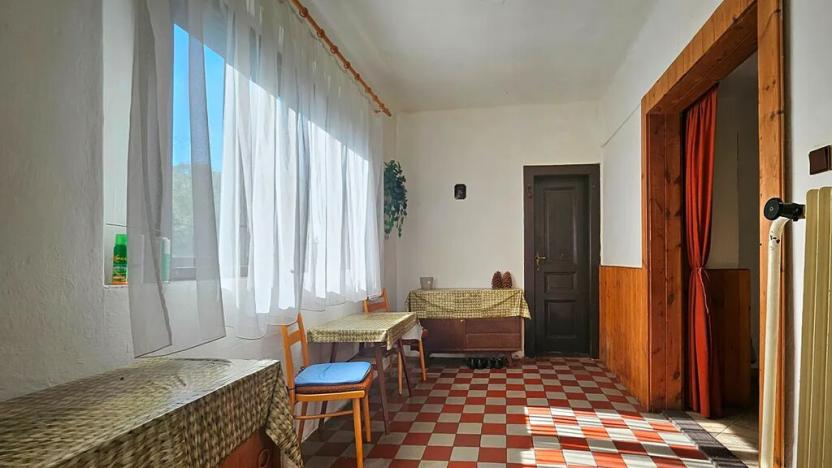 Prodej rodinného domu, Velké Popovice, Husova, 161 m2