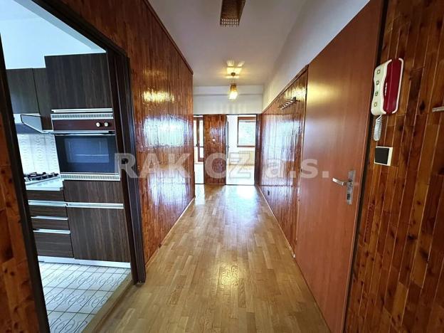 Pronájem bytu 3+1, Praha - Smíchov, Zdíkovská, 81 m2