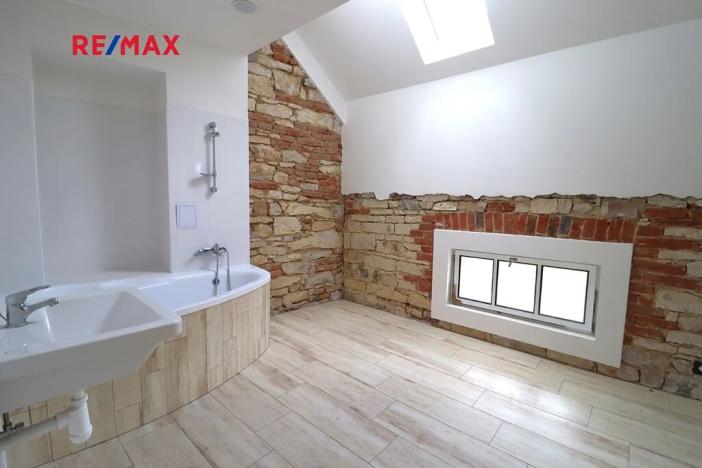 Pronájem bytu 3+kk, Praha - Zličín, Hrozenkovská, 95 m2