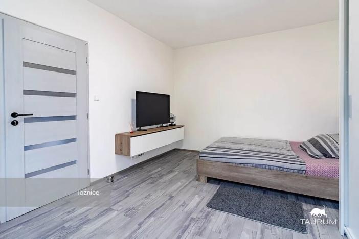 Prodej bytu 1+1, Plzeň, Komenského, 36 m2