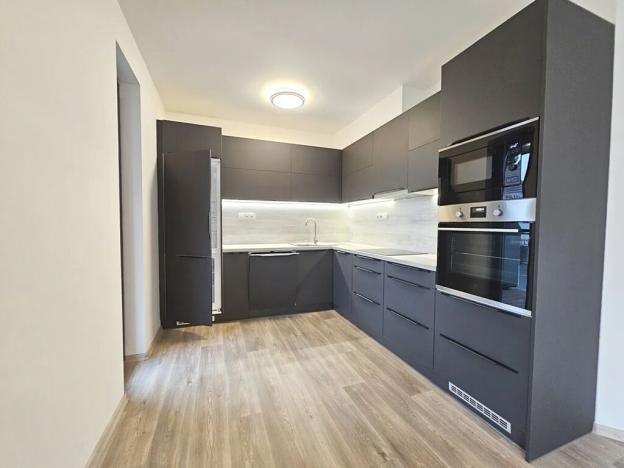 Pronájem bytu 3+kk, Praha - Hostivař, Na Plískavě, 71 m2