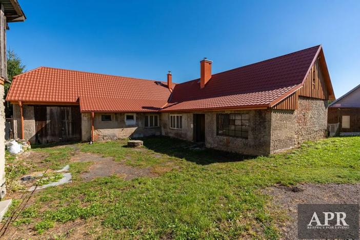 Prodej chalupy, Lopeník, 181 m2