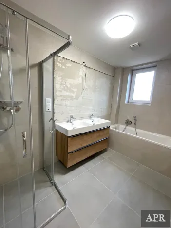 Pronájem bytu 4+kk, Uherský Brod, Horní Valy, 109 m2