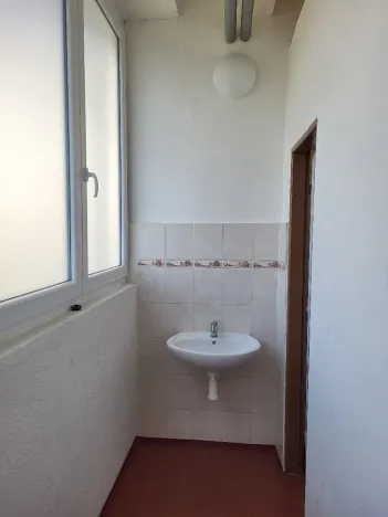 Pronájem skladu, Brno, Okružní, 148 m2