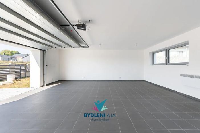 Prodej rodinného domu, Dubí, V Aleji, 206 m2