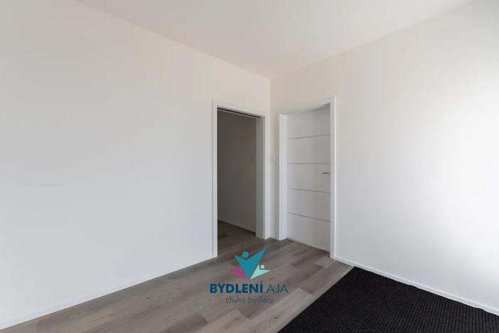 Prodej rodinného domu, Dubí, V Aleji, 206 m2