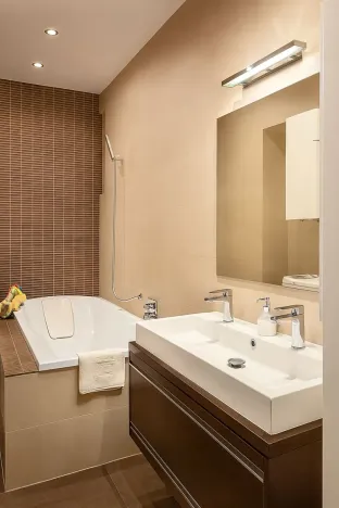 Pronájem bytu 4+1, Praha - Žižkov, Křížkovského, 115 m2