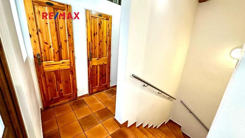 Pronájem obchodního prostoru, Kladno, Jana Palacha, 163 m2