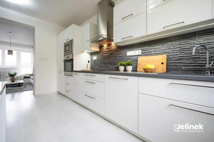 Prodej bytu 2+1, Žďár nad Sázavou, Brodská, 51 m2