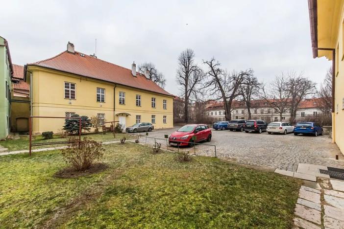 Pronájem bytu 2+1, Praha - Malá Strana, Nosticova, 67 m2