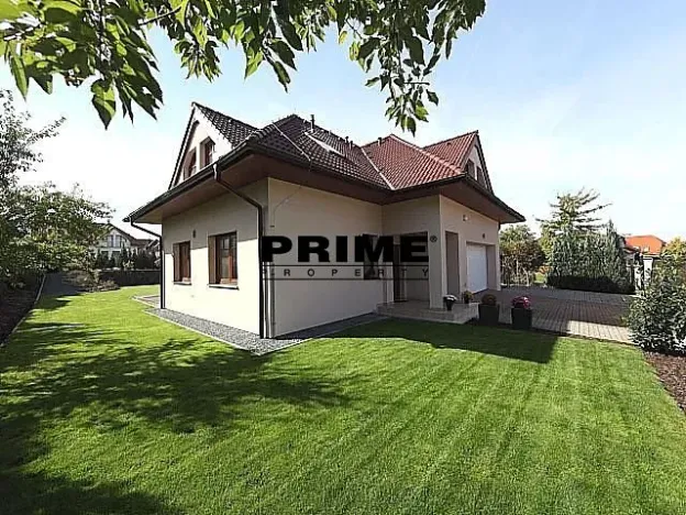 Pronájem rodinného domu, Průhonice, Pod Valem II., 320 m2